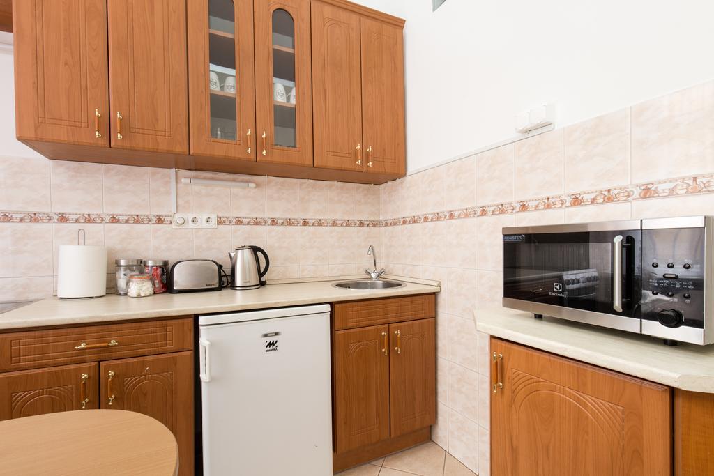 Bpm: Dob70 Classic Apartment In Downtown Budapeşte Oda fotoğraf